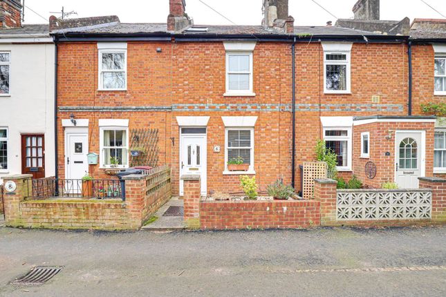 Thumbnail Terraced house for sale in Grove Cottages, Emmer Green, Reading