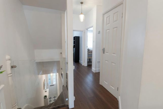 15a, Westminster Drive, Westcliff-On-Sea photo 4