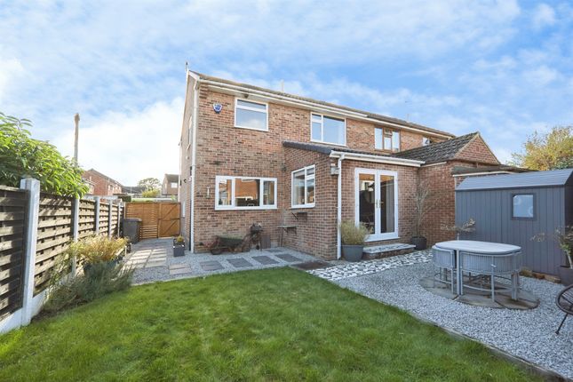 Silverdale Drive, Leeds photo 2