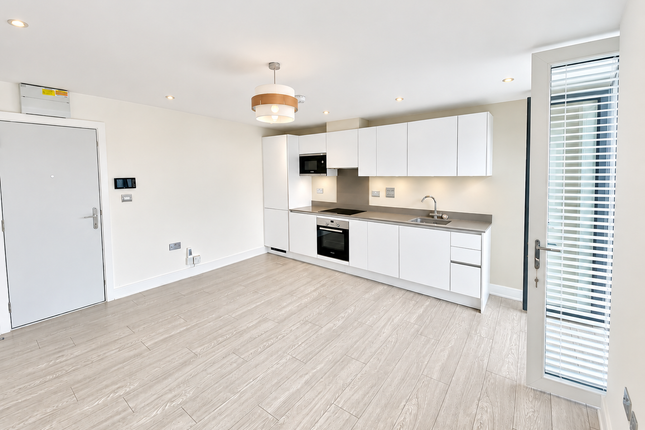 Flat 5, 9 Mellor Road, Cheadle photo 2