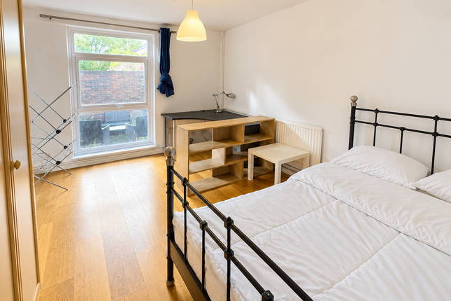 37 Berkeley Walk, Finsbury Park, London, N7 7RS, London photo 4