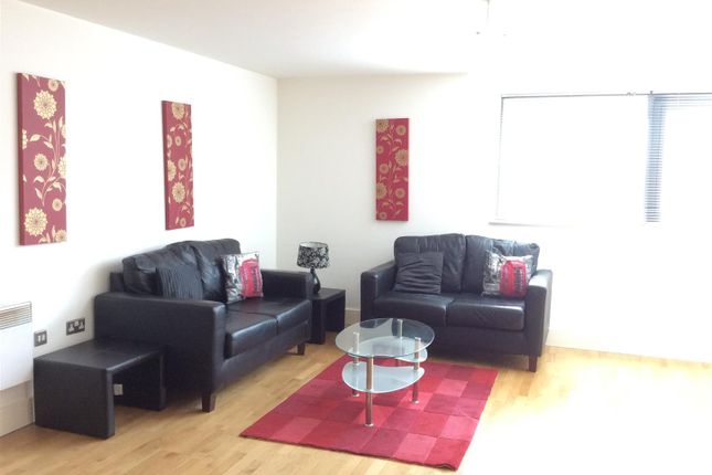 Flat to rent in 17, Standish Street, Liverpool