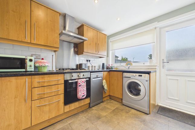 41, Caithness Street, Glasgow photo 4