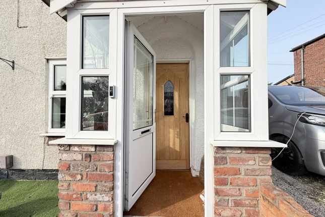 372, Stockport Road, Hyde photo 2