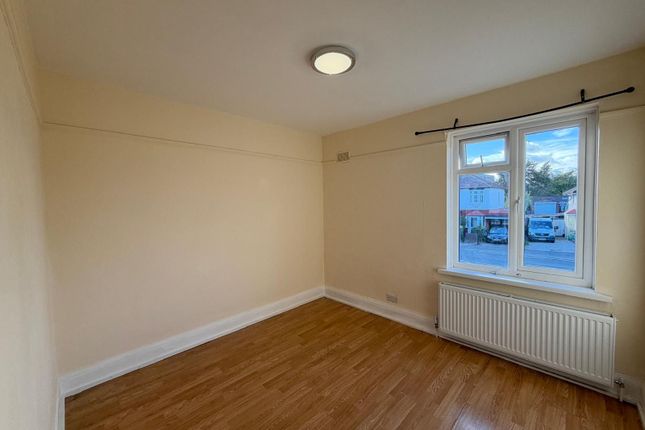 48a Greenford Road, Greenford photo 3