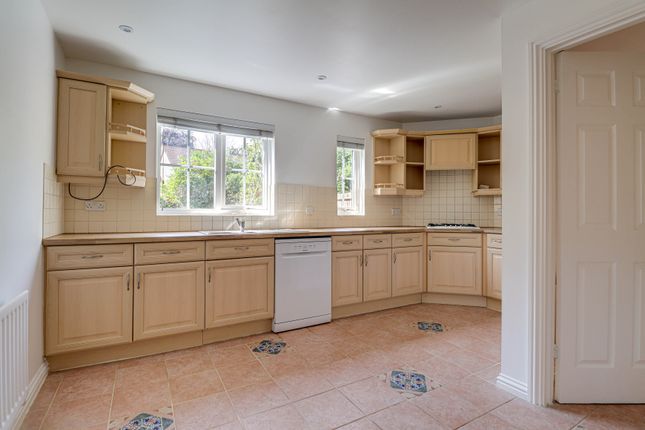 24, Maslen Road, St Albans photo 3