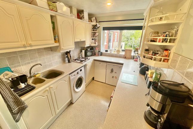 6, Gamewell Close, NORWICH photo 2