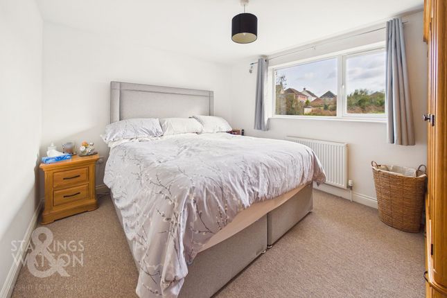 20 Dukes Road, Bungay photo 4