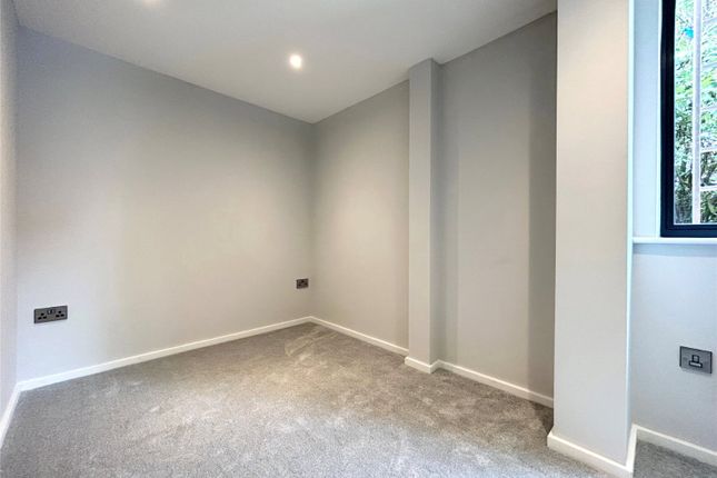 Flat 16,, Ascot House, Wokingham photo 4