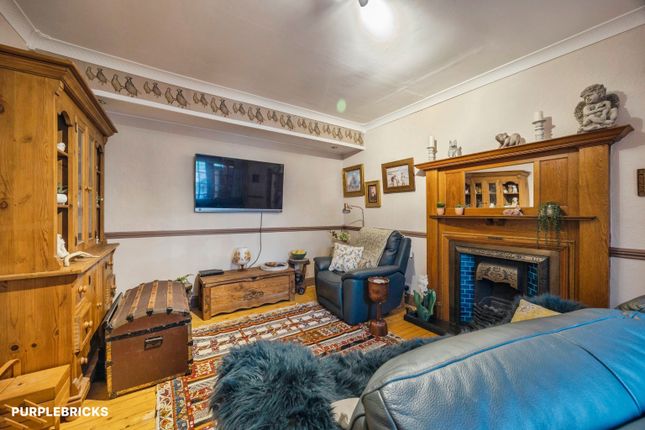 40, West Burnside, Broxburn photo 4