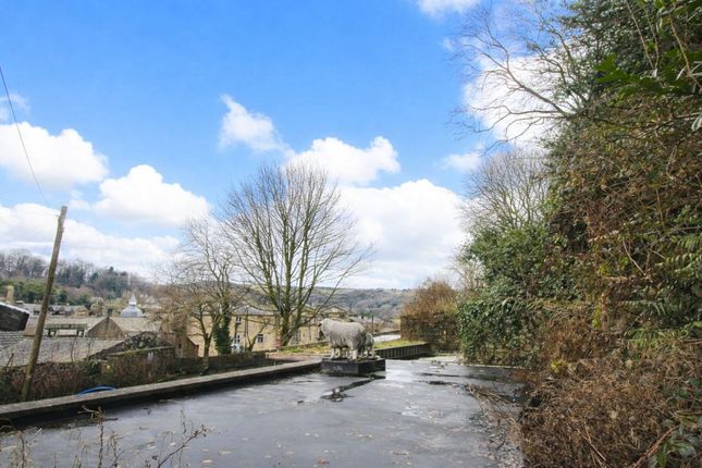 4 Cockpit, Todmorden photo 3