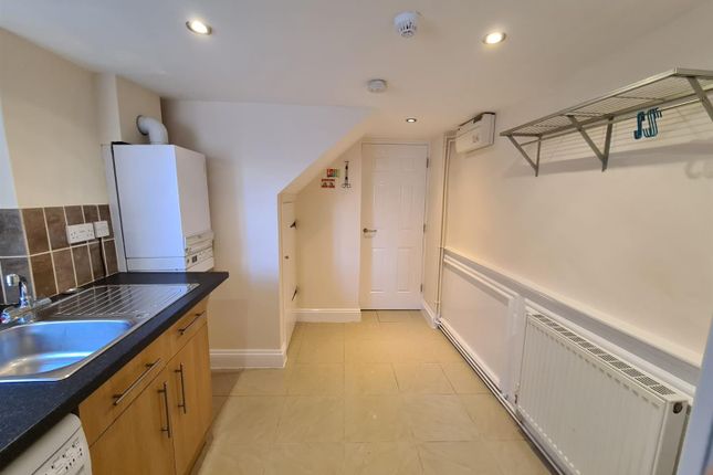 2-bed house on 9, Mansion Gardens, Whittlesey, Peterborough, £900/mo