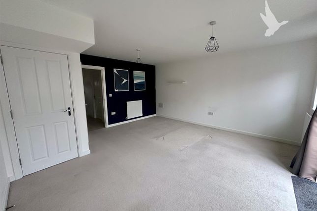 22, Robert Cameron Mews, Colchester photo 3