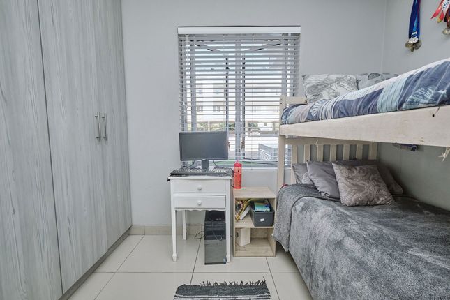 Apartment for sale in 13 Izra Towers, 7 New Street, Durbanville Central, Northern Suburbs, Western Cape, South Africa