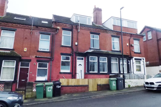 Thumbnail Terraced house for sale in Henley Crescent, Leeds