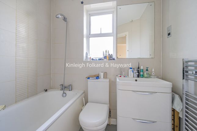 43d, Tyrwhitt Road, London photo 4