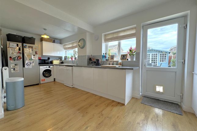 72, Celtic Crescent, Dorchester photo 4
