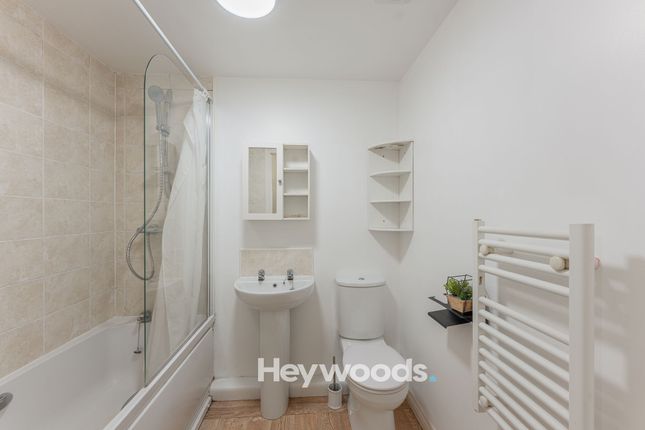 34 Snowgoose Way, Newcastle photo 4