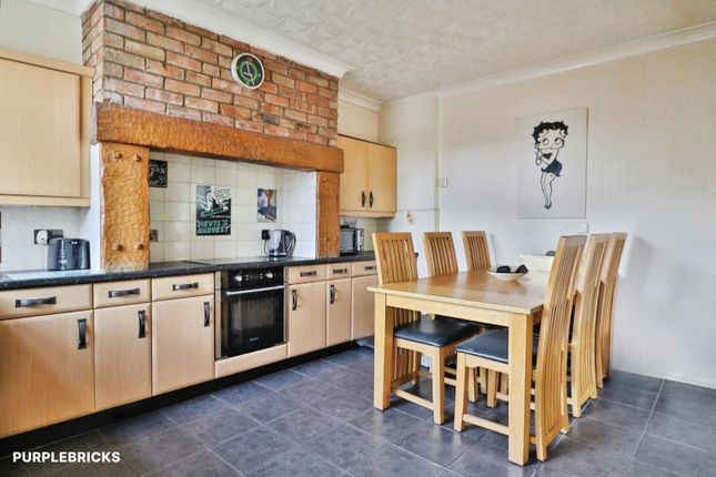 31, Church Hill, Leeds photo 4