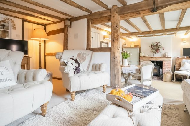 Cow Shed Cottage, Loxwood Road, Cranleigh photo 2