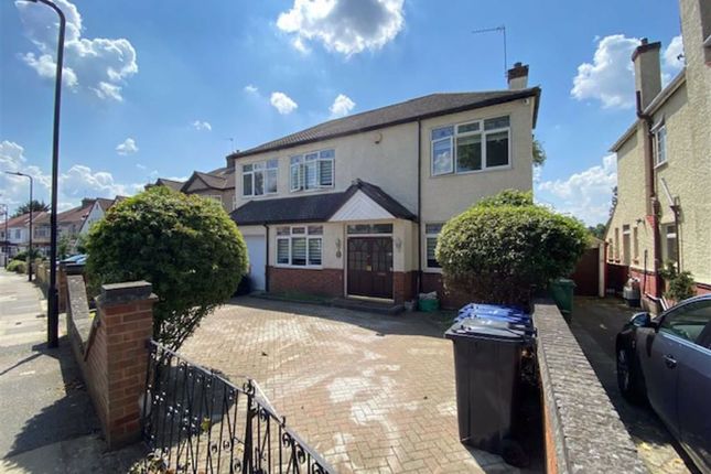 Thumbnail Detached house for sale in Minterne Avenue, Southall, Middlesex