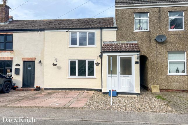 Thumbnail Cottage for sale in Church Road, Blundeston, Lowestoft