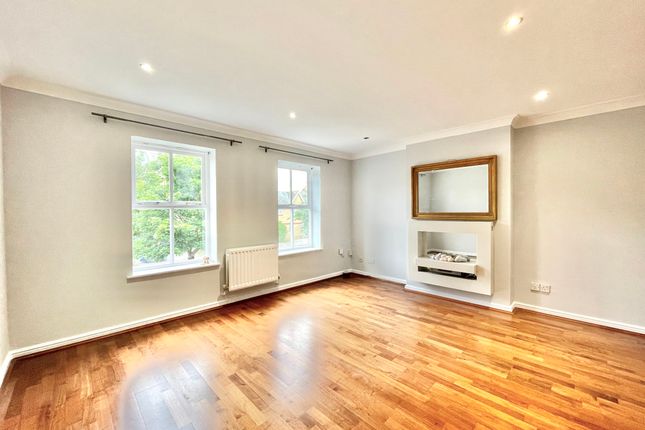 Thumbnail Terraced house to rent in Chamberlayne Avenue, Wembley