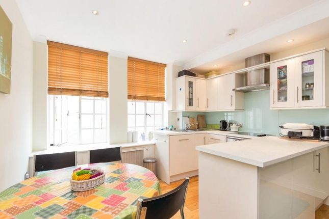 Flat 66, 49, Hallam Street, London photo 2