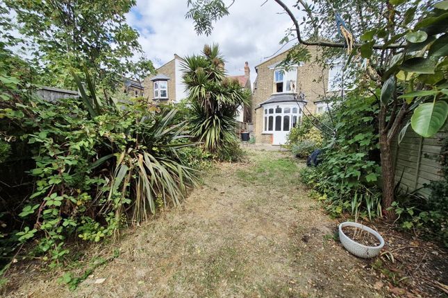 14 Osborne Road, London photo 5