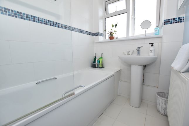 Flat for sale in Princess Anne Road, Broadstairs