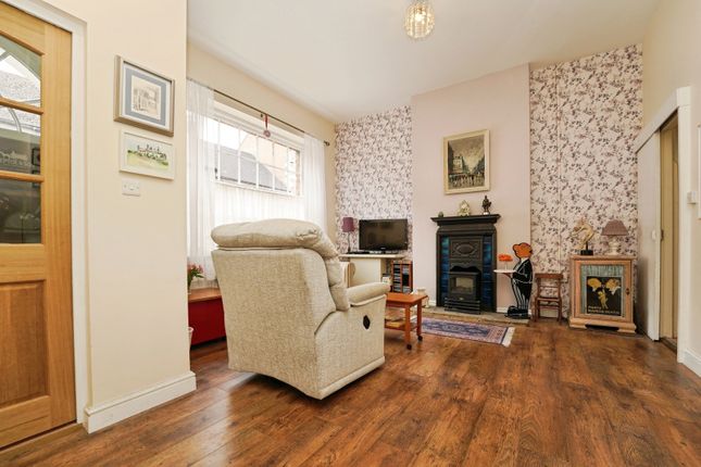17, East Street, Gloucestershire photo 3