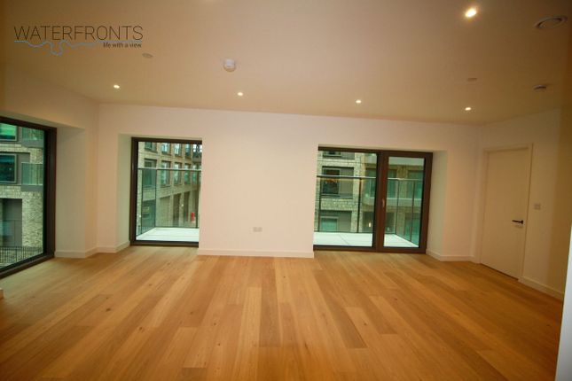 10, Endurance House, 5 Riverscape Walk, London photo 2