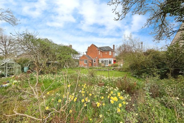 Detached house for sale in Leicester Road, Glen Parva, Leicester, Leicestershire