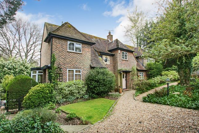 Thumbnail Detached house for sale in Fairfield Road, East Grinstead