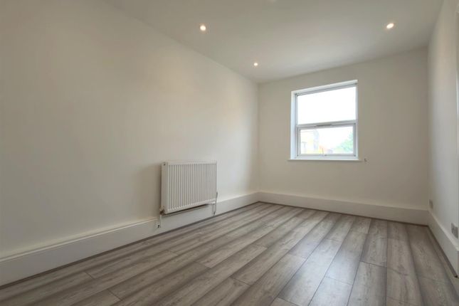 Flat 1, 15A Frances Street, Woolwich photo 2