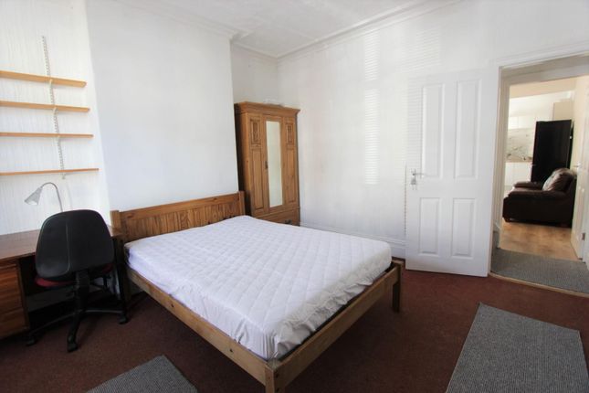 Terraced house to rent in Denham Road, Sheffield
