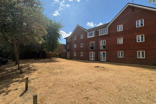 Flat 49, Foyes Court, 205-223, Shirley Road, Southampton photo 2