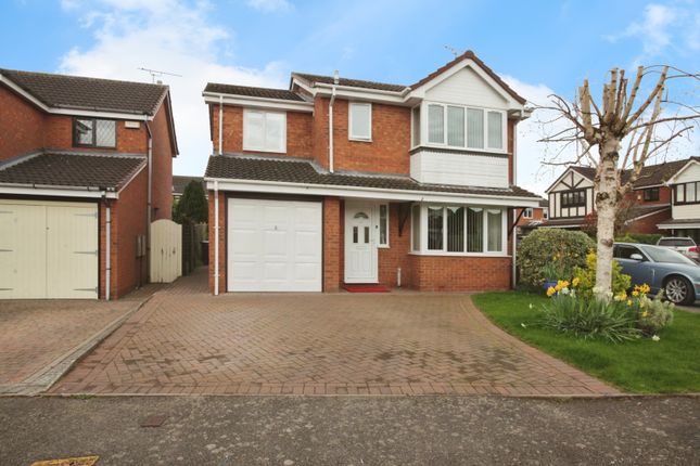 Thumbnail Detached house for sale in Stainforth Close, Nuneaton, Warwickshire