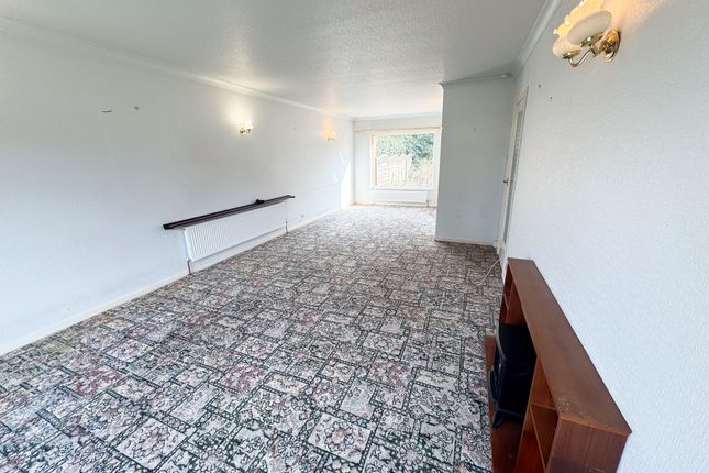 7, Ringwood Edge, Elland photo 2