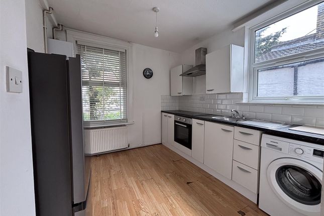 22a, Wesley Road, Southend-On-Sea photo 3