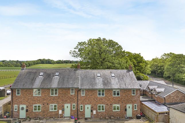 4 Florence Gardens, Florence Gardens, Chepstow photo 2