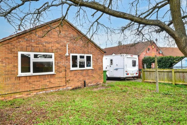 7, Acer Close, Lincoln photo 2