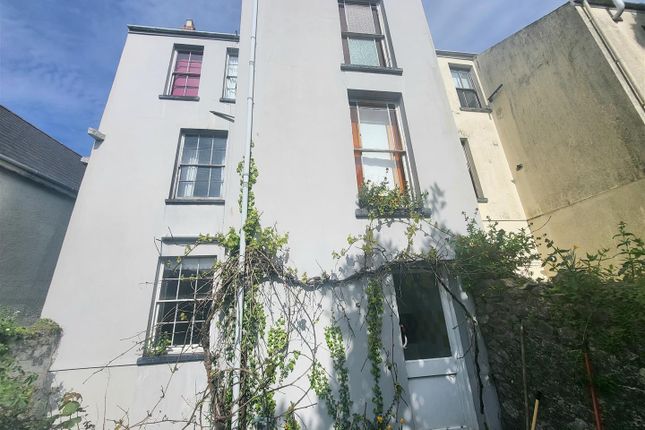 Town house for sale in Sutton Street, Tenby, Pembrokeshire.
