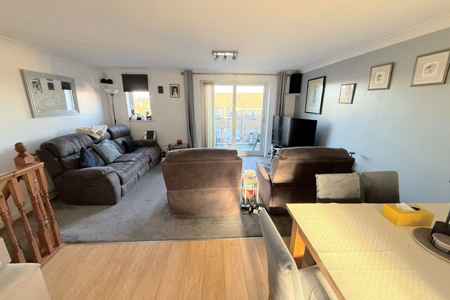7 Aislaby Heights, Halifax photo 3