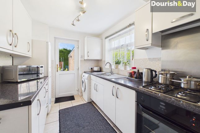 11 Babbacombe Avenue, Stafford photo 2
