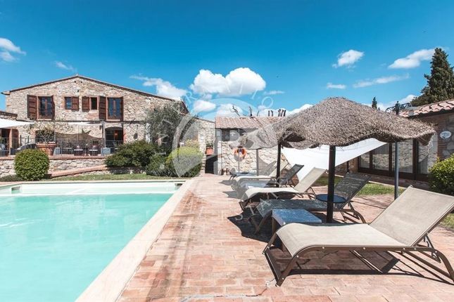 Villa for sale in Roccastrada, Tuscany, 58036, Italy