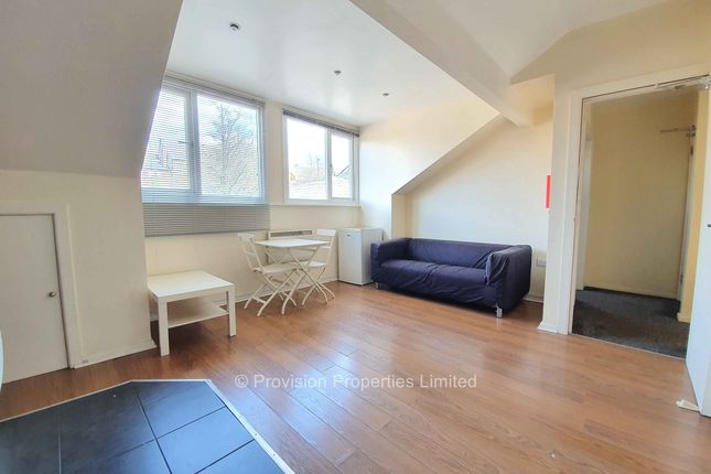 Moorland Avenue, Hyde Park photo 2