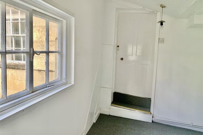 1a, Albion Place, Devizes photo 4