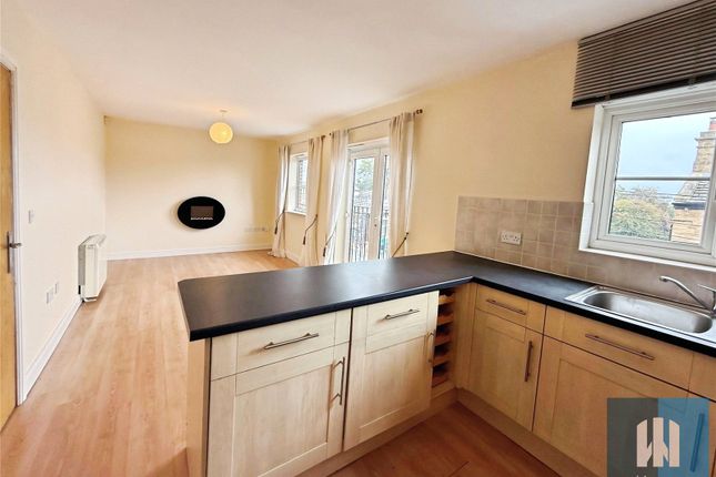 15, Water Royd Apartments,, Mirfield photo 3