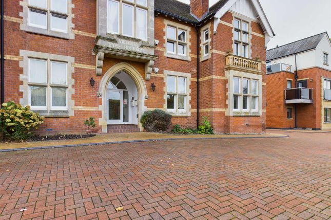 Thumbnail Flat for sale in Victoria Court, Hereford